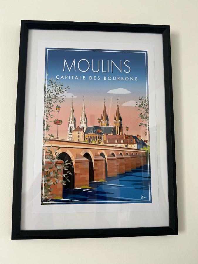Апартаменты Le Cocon Moulinois, Proche Gare Avec Services By Primo C0Nciergerie Мулен Экстерьер фото